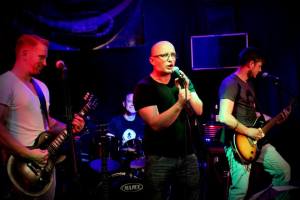 10354221_898938803494544_3651029433019856322_n