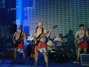 11031069_812751572113268_453784306091335907_n