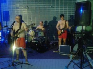 984281_812751375446621_2786897203048027398_n